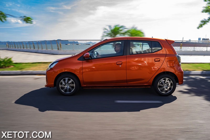 danh gia xe toyota wigo 2023 3442 9 - Đ&aacute;nh gi&aacute; xe Toyota Wigo 2025 - Xe đ&ocirc; thị cạnh tranh với i10 c&oacute; g&igrave; hơn?