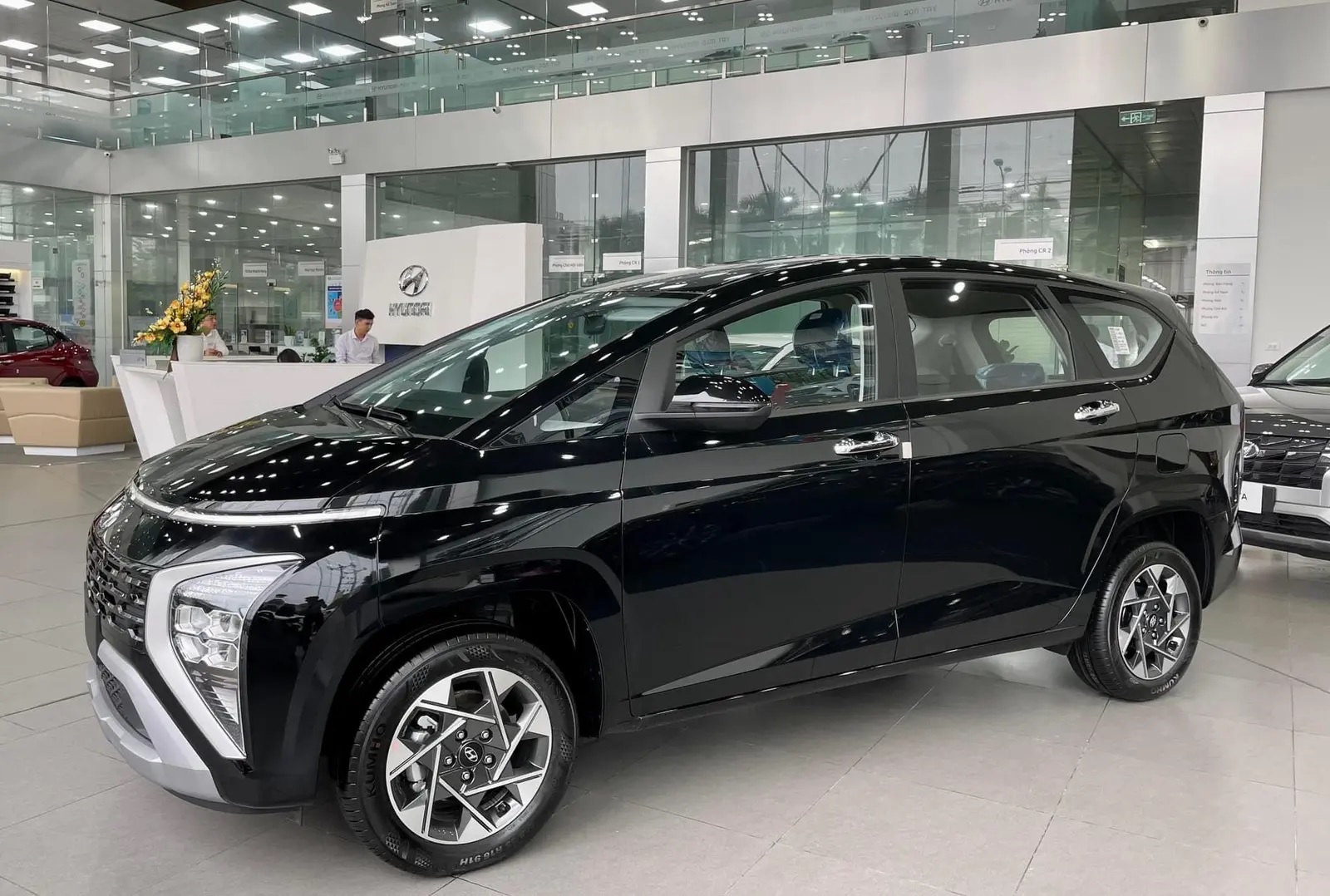 hyundai stargazer cao cap 2023 7 cho thong so gia ban khuyen mai 3467 1 - Hyundai Stargazer Cao Cấp 2025 (7 chỗ): Th&ocirc;ng số, Gi&aacute; b&aacute;n mới nhất, Đ&aacute;nh gi&aacute; xe