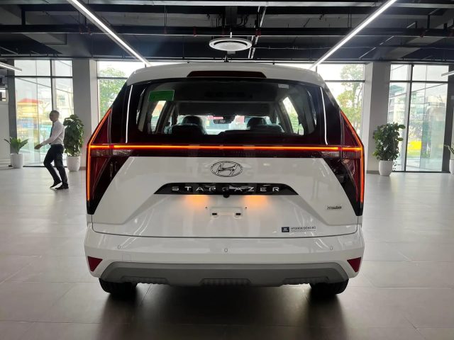 hyundai stargazer cao cap 6 cho 2023 3 640x480 - Hyundai Stargazer Cao Cấp 6 Chỗ 2025: Th&ocirc;ng số, Gi&aacute; b&aacute;n mới nhất, Đ&aacute;nh gi&aacute; xe