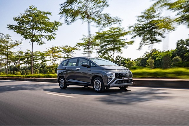 hyundai stargazer cao cap 6 cho 2023 9 - Hyundai Stargazer Cao Cấp 6 Chỗ 2025: Th&ocirc;ng số, Gi&aacute; b&aacute;n mới nhất, Đ&aacute;nh gi&aacute; xe