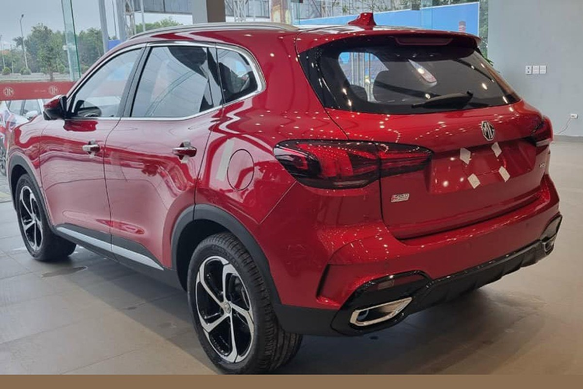 danh gia xe mg hs 2024 facelift thiet ke tre trung tien nghi hien dai 4282 5 - Đ&aacute;nh gi&aacute; xe MG HS 2025 Facelift - thiết kế trẻ trung, tiện nghi hiện đại