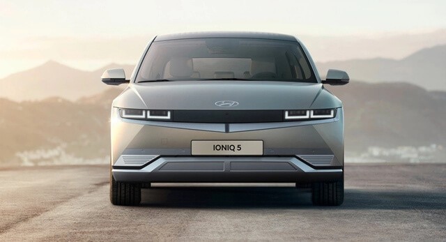 Xe điện Hyundai Ioniq 5 2023 cản trước