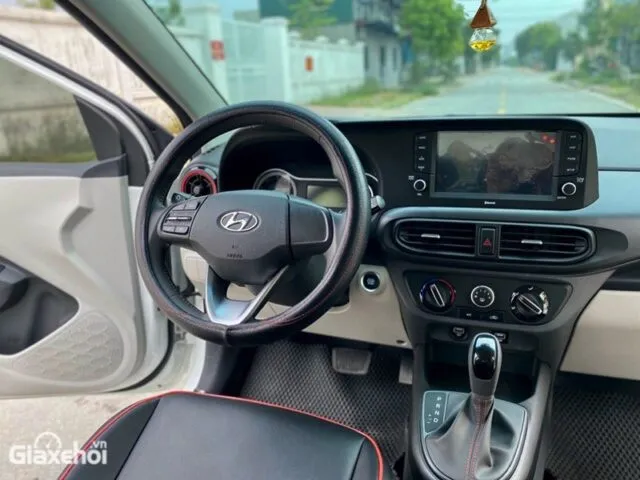 Hyundai Grand i10 Sedan