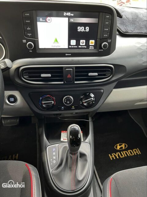 Hyundai Grand i10 Sedan