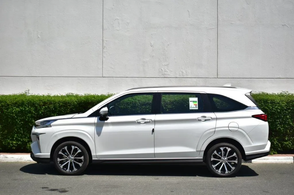 nen chon hyundai stargazer x hay toyota veloz cross top tren duong dua danh cho phan khuc mpv 7 cho 4831 4 - N&ecirc;n chọn Hyundai Stargazer X hay Toyota Veloz Cross Top tr&ecirc;n đường đua d&agrave;nh cho ph&acirc;n kh&uacute;c MPV 7 chỗ?