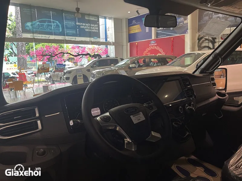 danh gia xe ford transit 2022 xe mini bus ban chay nhat phan khuc 4871 8 - Đ&aacute;nh gi&aacute; xe Ford Transit 2022 - Xe Mini bus b&aacute;n chạy nhất ph&acirc;n kh&uacute;c