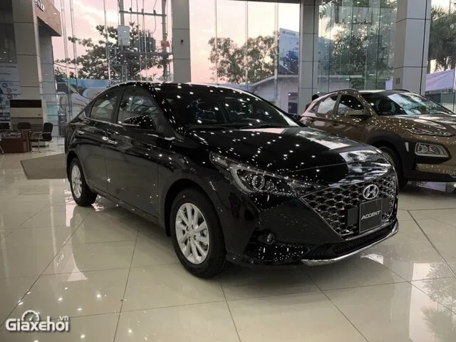 Màu đen Hyundai Accent