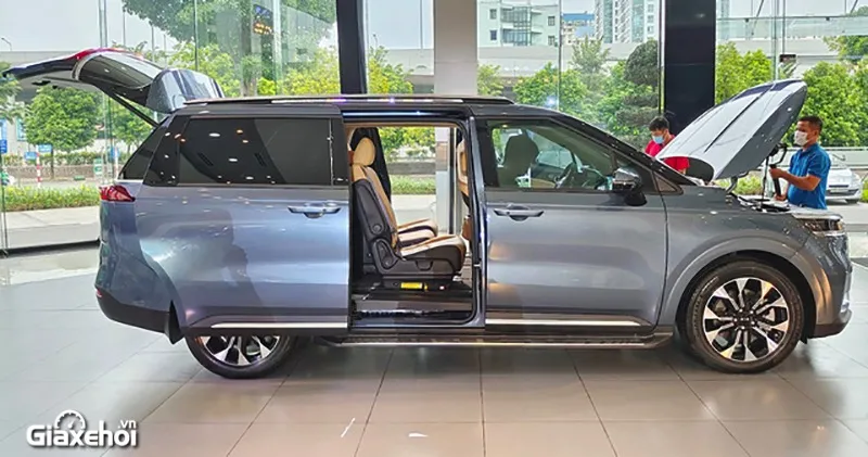Đánh giá xe Kia Carnival 2021 - Đối thủ khó chịu của Custin danh gia xe kia carnival 2021 doi thu kho chiu cua custin 5086 2 - Đánh giá xe Kia Carnival 2021 - Đối thủ khó chịu của Custin
