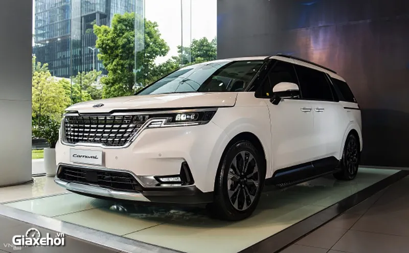 Đánh giá xe Kia Carnival 2021 - Đối thủ khó chịu của Custin danh gia xe kia carnival 2021 doi thu kho chiu cua custin 5086 - Đánh giá xe Kia Carnival 2021 - Đối thủ khó chịu của Custin