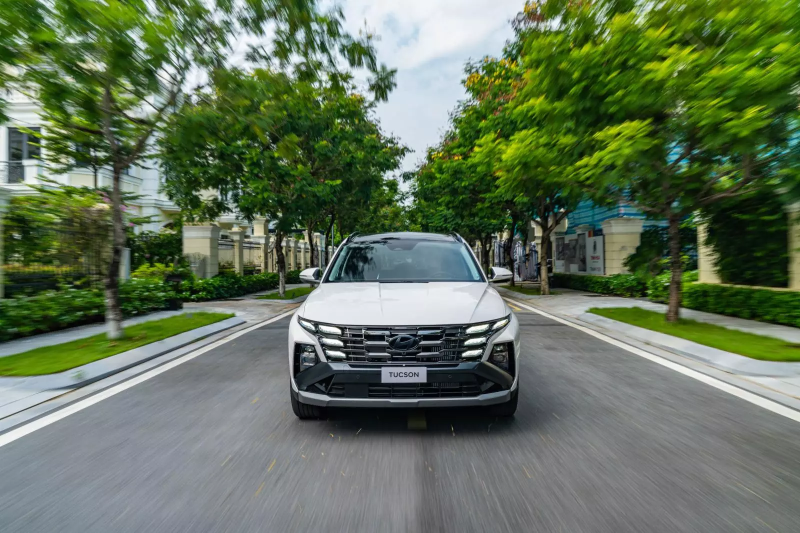 Đánh giá Hyundai Tucson bản Xăng tiêu chuẩn, giá 769 triệu đồng tucson 109 2 800x533 - Đánh giá Hyundai Tucson bản Xăng tiêu chuẩn, giá 769 triệu đồng