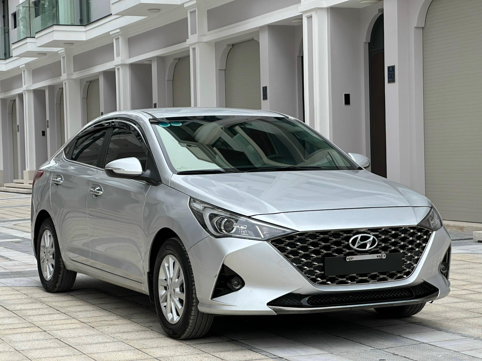 hyundai accent cu nhung dieu can biet truoc khi quyet dinh mua 5280 1 - Hyundai Accent Cũ: Những Điều Cần Biết Trước Khi Quyết Định Mua