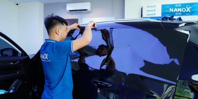 Dán phim cách nhiệt giúp chống nóng, bảo vệ da, chống chói lóa tốt Dán phim cách nhiệt giúp chống nóng, bảo vệ da, chống chói lóa tốt