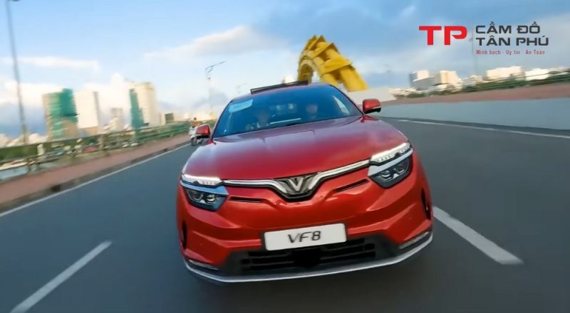 giam phi va uu dai thue 800x440 - TP.HCM triển khai ch&iacute;nh s&aacute;ch hỗ trợ đổi xe xăng sang xe điện